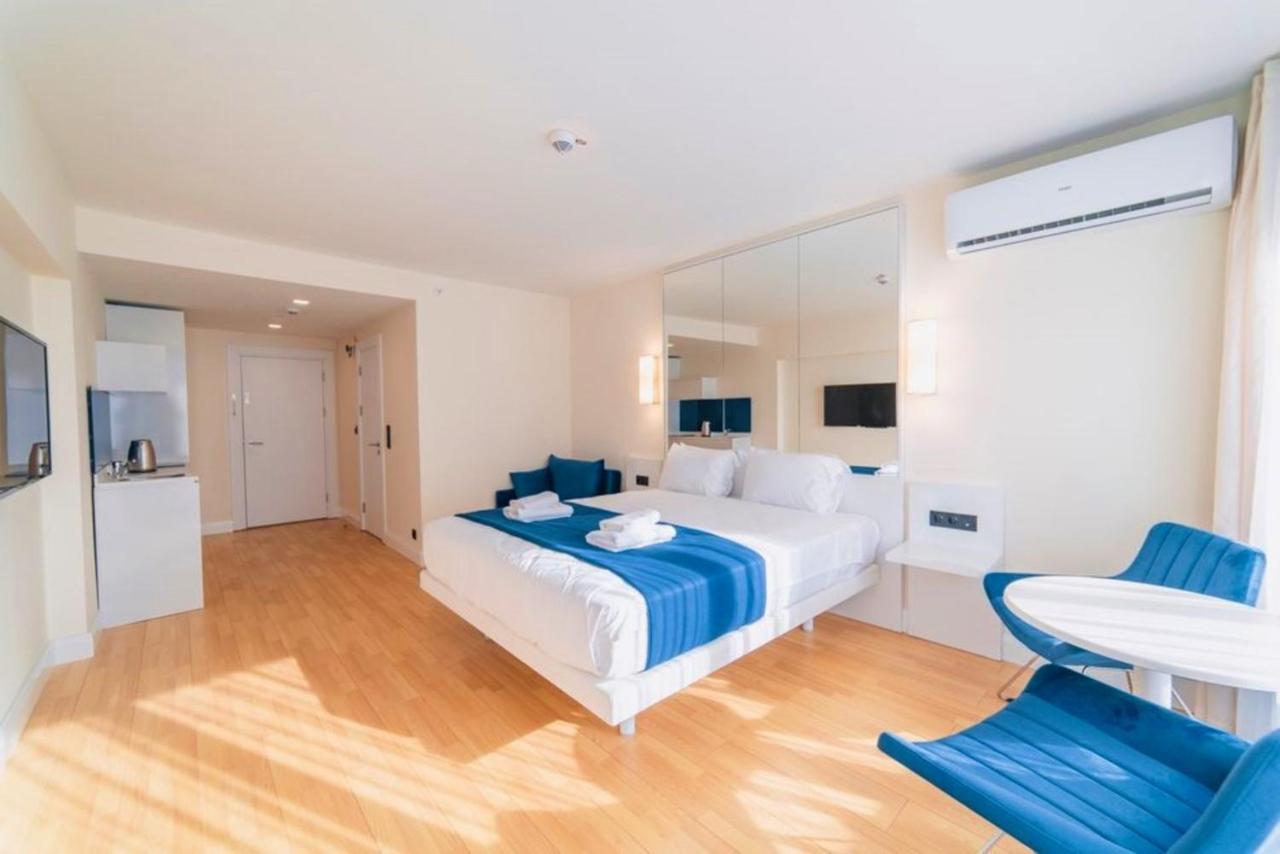 Orbi City Sea View Apartments Batumi Ngoại thất bức ảnh