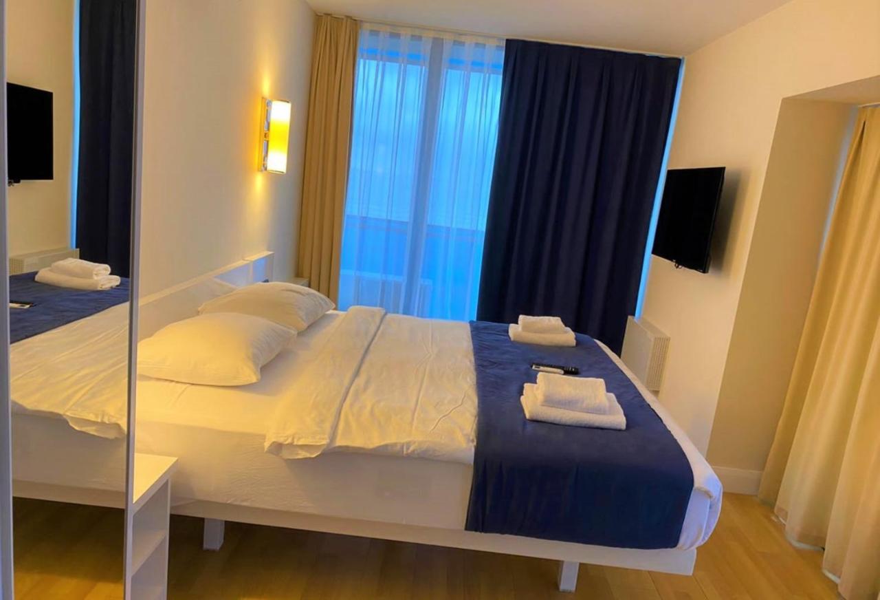 Orbi City Sea View Apartments Batumi Ngoại thất bức ảnh